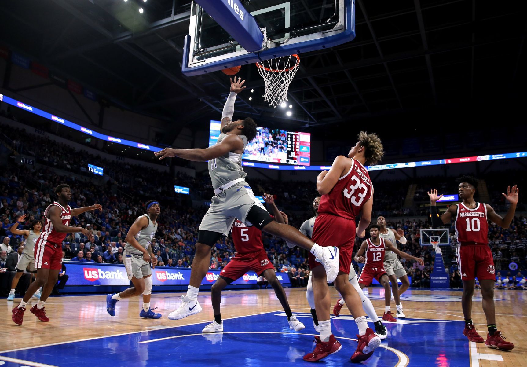 St. Louis University beats UMass 83-80 in overtime